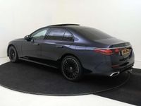 Occasion Mercedes E300 AMG line 313 PK (230 kW) 2025 Blauw Sedan