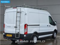 tweedehands Ford Transit 105pk L2H2 Euro6 Airco Cruise Imperiaal Parkeersensoren Airco Cruise control