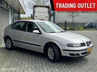 tweedehands Seat Leon 1.6-16V Signo~/ Nieuwe apk bij aflevering / Fris