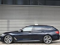 tweedehands BMW M550 5-SERIE Touring d xDrive High Executive / M Sport / Panoramadak / Trekhaak