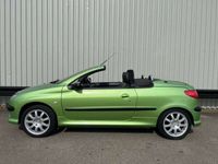 tweedehands Peugeot 206 CC 206 2.0 16v Full options