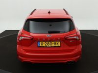 tweedehands Ford Focus Wagon EcoBoost 125PK Hybrid ST Line Business Navi I Cruise I PDC voor en achter I Climate