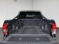 tweedehands Toyota HiLux 2.4 D-4D-F Crew Cab Automaat Leer Navigatie Trekha