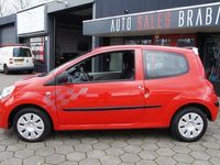 tweedehands Renault Twingo 1.2 Authentique