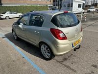 tweedehands Opel Corsa 1.2-16V Business Airco, lichte tik in de motor ker