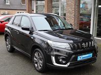 tweedehands Suzuki Vitara 1.5 MHEV Active CAMERA DAB CARPLAY STOELVERWARMING 17"LMV