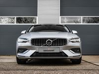 tweedehands Volvo V60 2.0 B4 Inscription Panoramadak| 360 camera | leder | H&K|