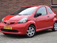 Occasion Toyota Aygo 68 PK (50 kW) 2007 Rood Hatchback