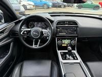 Occasion Jaguar XE R-Dynamic 2022 Blauw Sedan