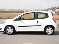 tweedehands Renault Twingo | SERIE LIMITEE PARISIENNE | 1.2 16v 75pk |