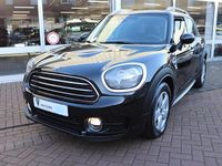 Occasion Mini One Countryman Salt 102 PK (75 kW) 2018 Zwart SUV