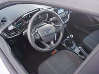 tweedehands Ford Fiesta 70PK Trend AIRCO | RADIO | PARK.SENS. | 16' LMV | NL AUTO!