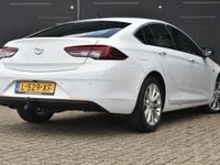 Occasion Opel Insignia Business Elegance 2021 Wit Hatchback