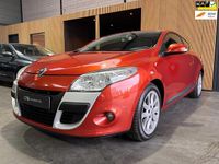 Occasion Renault Mégane Coupé Expression 110 PK (80 kW) 2011 Oranje Coupé