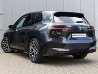 tweedehands BMW iX xDrive40 High Executive 71 kWh / Sportpakket / Pan