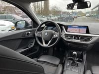 Occasion BMW 118 Executive 140 PK (102 kW) 2021 Blauw Hatchback