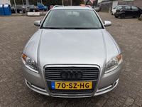 Occasion Audi A4 Business 131 PK (96 kW) 2006 Grijs (metallic) Stationwagen