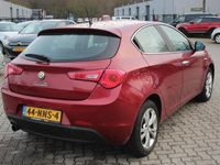 tweedehands Alfa Romeo Giulietta 1.4 T Distinctive Airco, Climate control, Cruise c