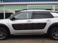 tweedehands Citroën C4 Cactus 1.2 PureTech Shine, Automaat, Navigatie, Achteruitrijcamera, In zeer goede staat