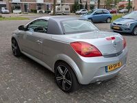 Occasion Opel Tigra 125 PK (91 kW) 2006 Grijs Cabriolet