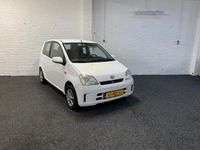 tweedehands Daihatsu Cuore 1.0-12V Tokyo Automaat rookt iets bij starten/ gewrapt