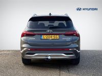 tweedehands Hyundai Santa Fe 1.6 T-GDI HEV Comfort Smart 7p. | Trekhaak | Navigatie | Camera | Stoelvewarming | Apple Carplay/Android Auto | Dodehoek | Adapt. Cruise Control | Premium Audio | Rijklaarprijs!