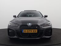 tweedehands BMW i4 eDrive40 84 kWh M-Sport Pano-dak Camera Carplay