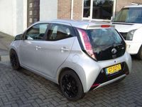 tweedehands Toyota Aygo 1.0 VVT-i x-play