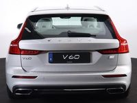 tweedehands Volvo V60 T6 Recharge AWD Inscription - IntelliSafe Assist - Adaptieve LED koplampen - Verwarmde voorstoelen, stuur & achterbank - Parkeersensoren voor & achter - Elektr. bedienb. bestuurdersstoel met geheugen - Standkachel - 19' LMV