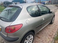 tweedehands Peugeot 206 1.6-16V Gentry Prem automaat