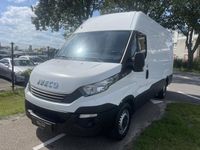 tweedehands Iveco Daily 35S12V 2.3 352 H3 L| 160 PK! | Bank | Airco | NAV | 3500 kg Trekgewicht |