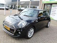 tweedehands Mini Cooper 1.5 Pepper automaat navi PDC