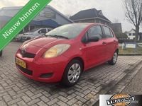 Occasion Toyota Yaris Cool 69 PK (50 kW) 2009 Rood Hatchback