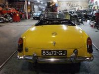 tweedehands MG B cabrio Yellow
