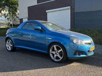 Occasion Opel Tigra 90 PK (66 kW) 2005 Blauw Cabriolet