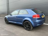 tweedehands Audi A3 1.6 Ambiente Pro Line LEER/CRUISE/CLIMA//OPENDAK/PDC