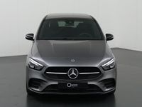 tweedehands Mercedes B250 e AMG Line | Panoramadak | Nightpakket | Led High Performance | Apple carplay | Achteruitrijcamera |