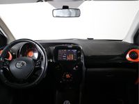 Occasion Toyota Aygo X-cite 69 PK (50 kW) 2015 Oranje Hatchback