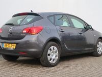 tweedehands Opel Astra 1.4 Business Edition