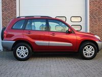 tweedehands Toyota RAV4 1.8-16V VVT-i Luna 5-Deurs * 2WD / Airco / Trekhaa