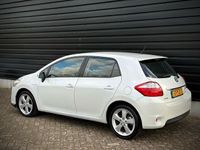 tweedehands Toyota Auris 1.8 Full Hybrid EXECUTIVE NAVI|LEER|PDC|KEYLESS *NAP*