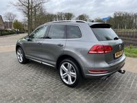 tweedehands VW Touareg 3.0 TDI R-line “Panoramadak”