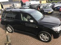 tweedehands Toyota Land Cruiser V8 4.5 V8 D-4D VX Standard Roof Blind Van Super uitstraling 2 eigenaar hele historie bekend. bellen voor info.