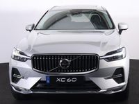 tweedehands Volvo XC60 Recharge T6 AWD Inscription Expression - Panorama/schuifdak - IntelliSafe Assist - 360º Camera - Harman/Kardon audio - Adaptieve LED koplampen - Verwarmde voorstoelen & stuur - Parkeersensoren voor & achter - Elektr. bedienb. voorstoelen met ge