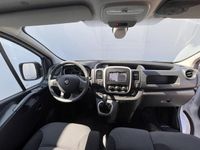 tweedehands Renault Trafic 2.0 dCi 145 T29 L2H1 Comfort EDC Automaat