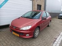 Occasion Peugeot 206 75 PK (55 kW) 2008 Rood Hatchback