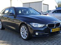 tweedehands BMW 330 3-SERIE Touring i xDrive Executive | M interieur | El. achterklep | Afn. trekhaak |