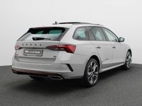 tweedehands Skoda Octavia Combi 1.4 TSI RS iV PHEV Business 245PK DSG Panoramadak, achteruitrijcamera, winterpakket plus, keyless, elek. achterklep, 19'' lichtmetaal