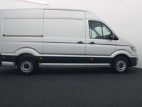 tweedehands VW Crafter 35 2.0 TDI 177PK L3H2 Highline AUTOMAAT / DUBBEL SCHUIFDEUR / TREKHAAK / CAMERA / CARPLAY / NAVI