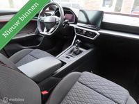 Occasion Seat Leon Business 150 PK (110 kW) 2021 Rood Hatchback